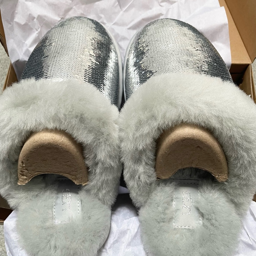 Ugg Scuffette II Mirror Ball slippers - 8 - Picture 7 of 9